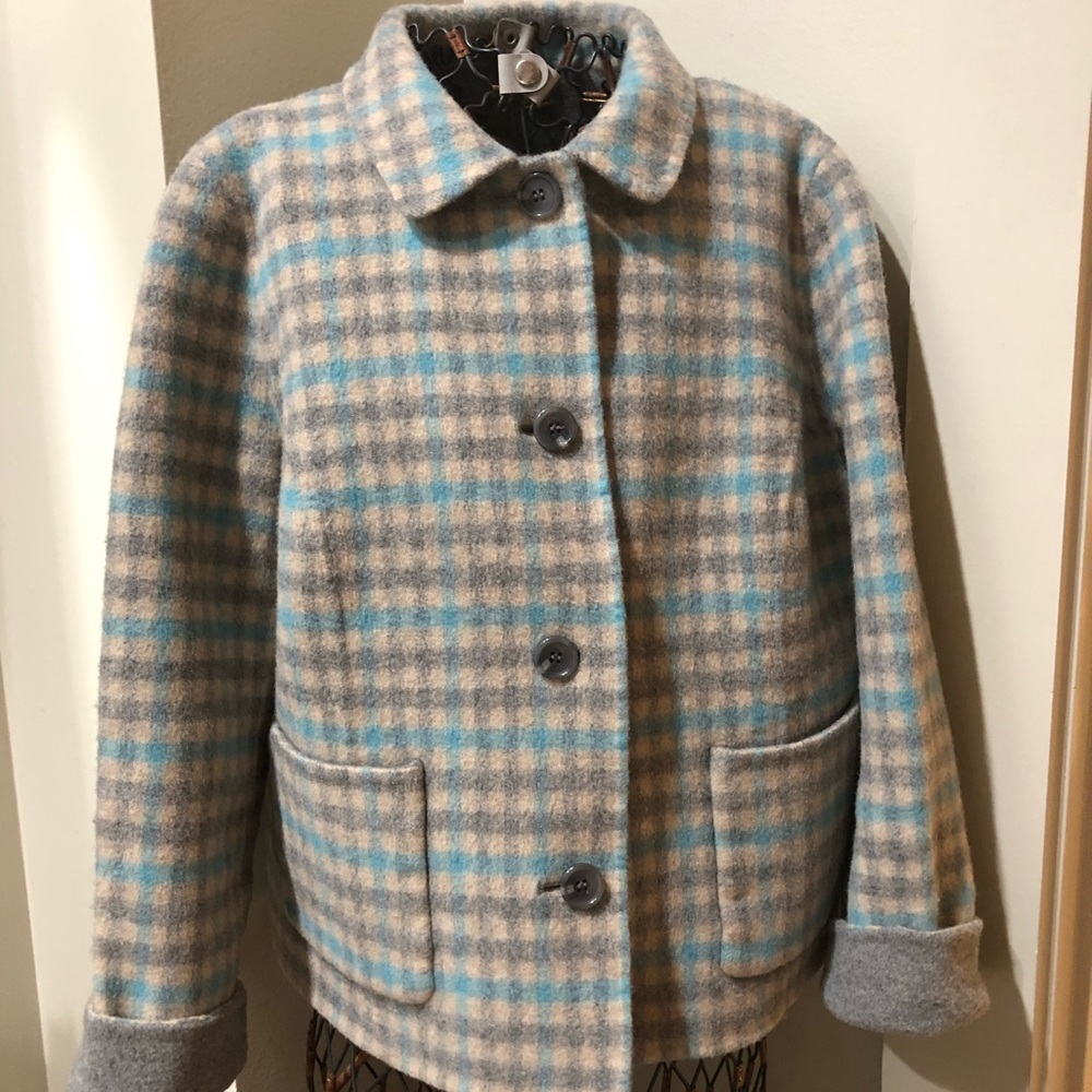 Talbots Wool Blazer
Excellent Condition
No Flaws